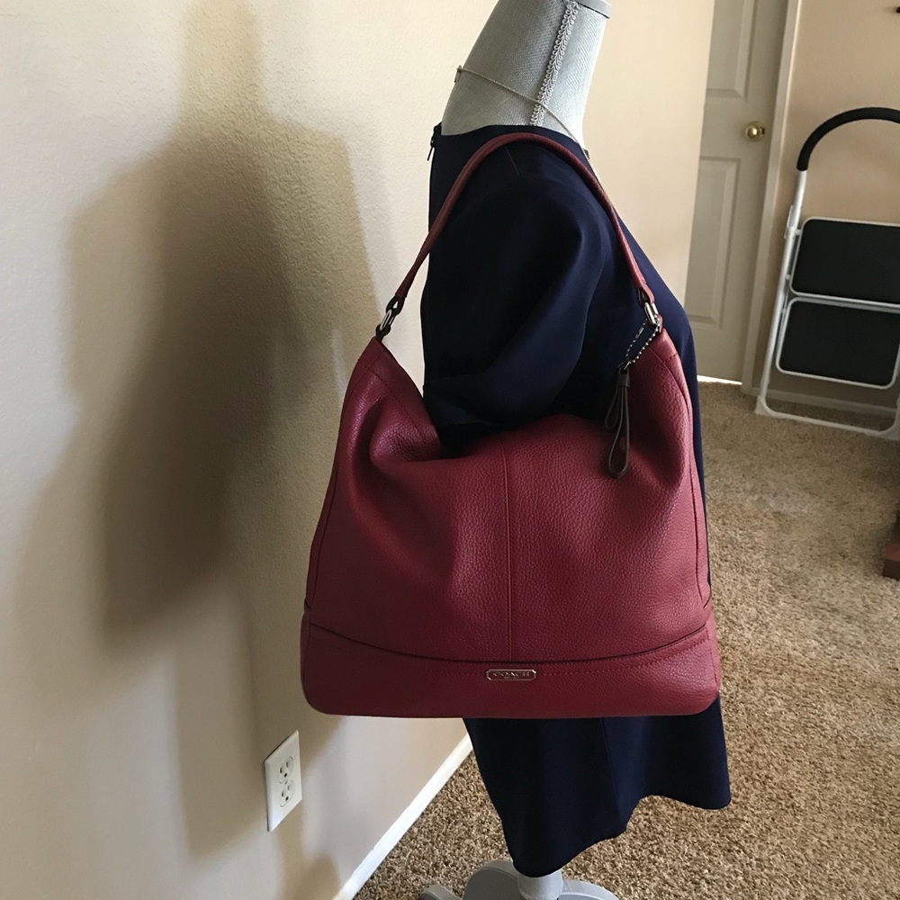 Authentic Coach - Picture 4 of 7
